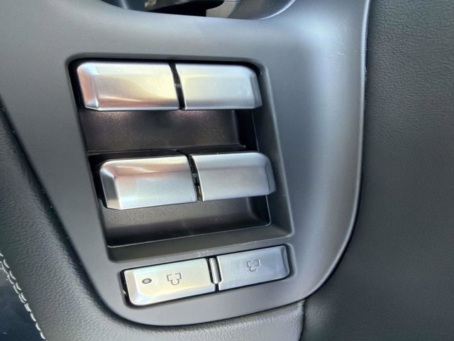 New 2026 Lincoln Navigator L Premier image 10