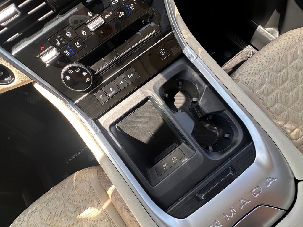 Certified 2025 Nissan Armada Platinum RWD image 26