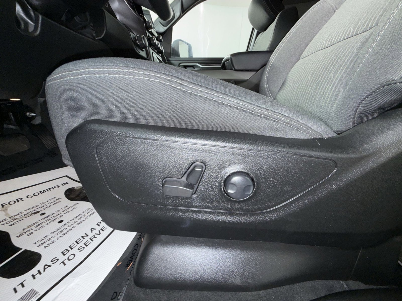 Used 2023 RAM 1500 Lone Star AWD/4WD image 14