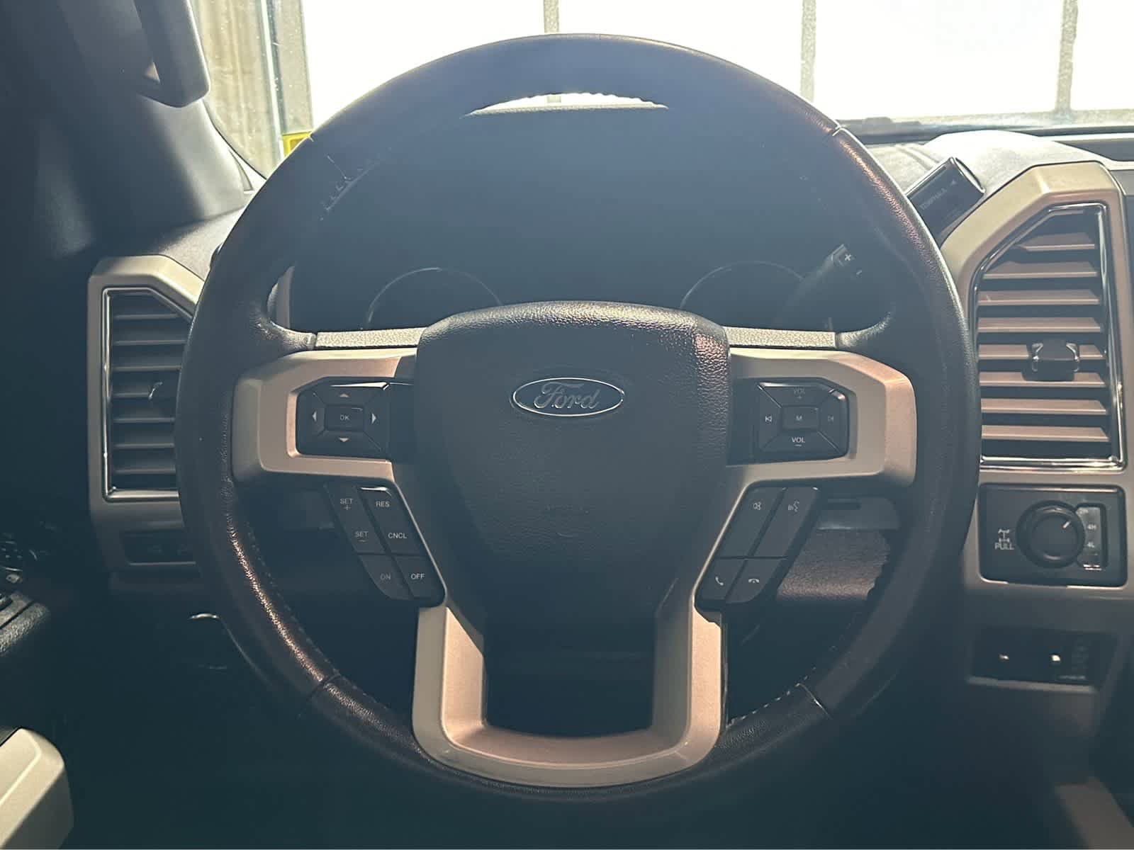 Certified 2017 Ford F350 Lariat w/ Chrome Package image 9