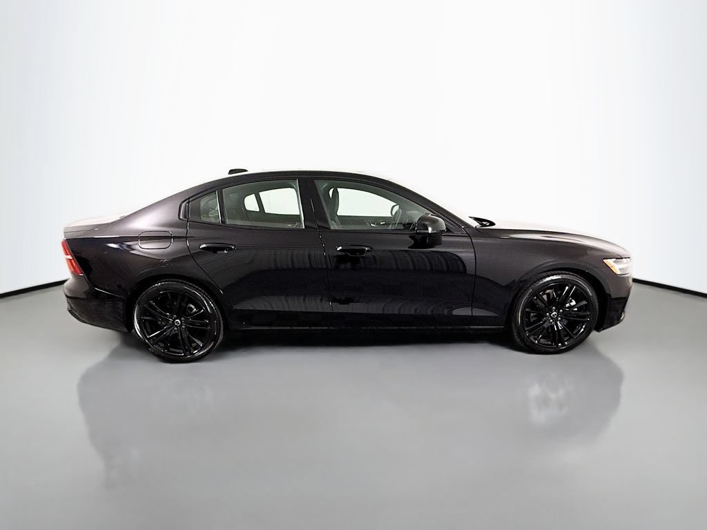 Used 2024 Volvo S60 B5 Plus w/ Climate Package AWD/4WD image 8