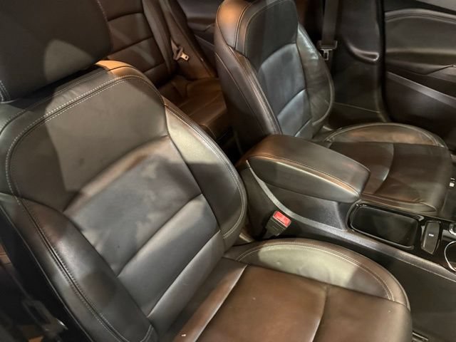 Used 2018 Chevrolet Cruze Premier FWD image 30