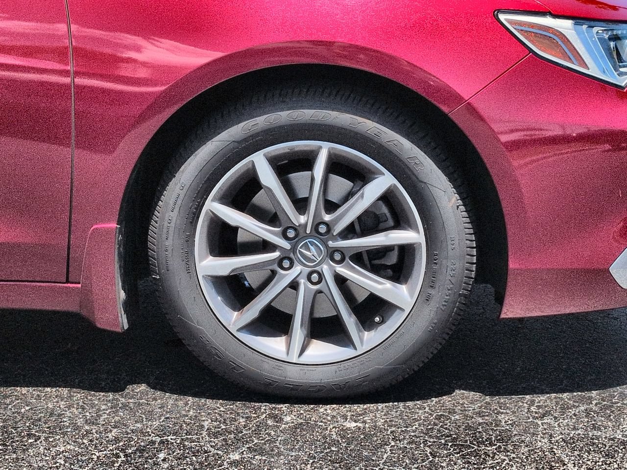 Used 2020 Acura TLX FWD image 11