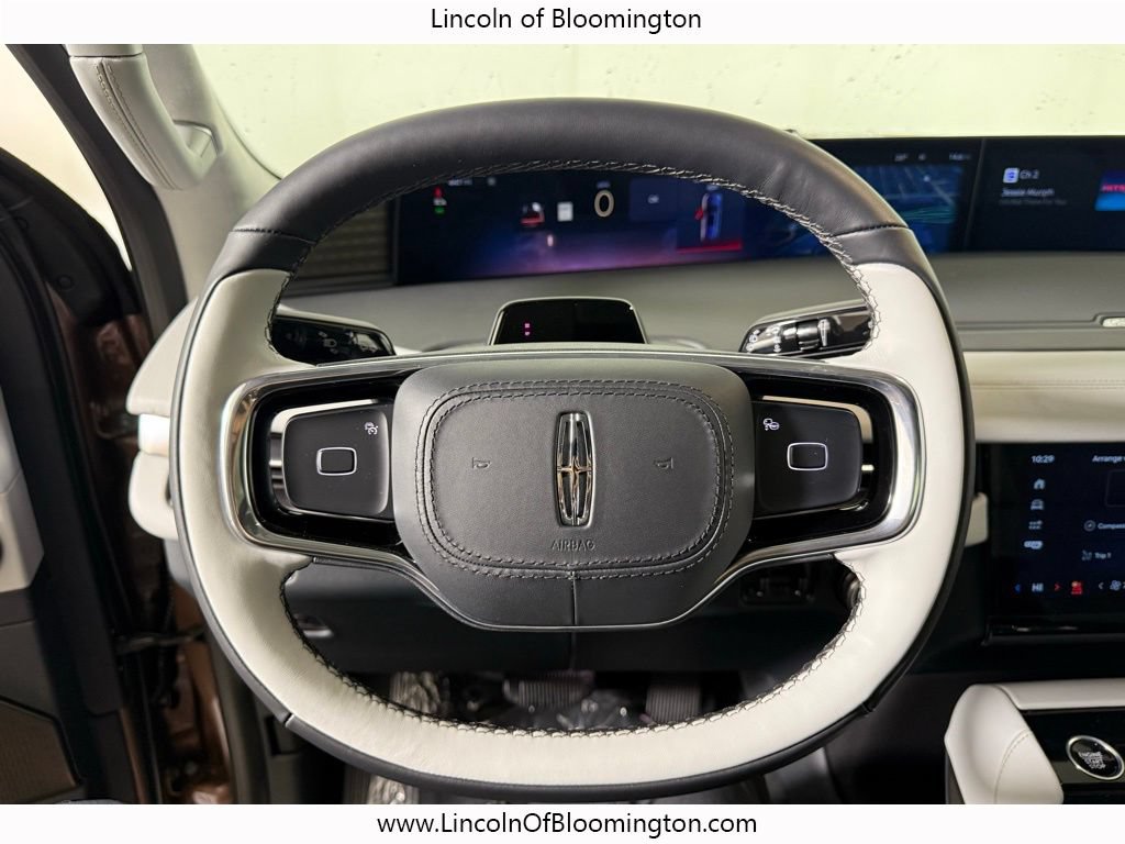 New 2025 Lincoln Navigator L Black Label AWD/4WD image 37