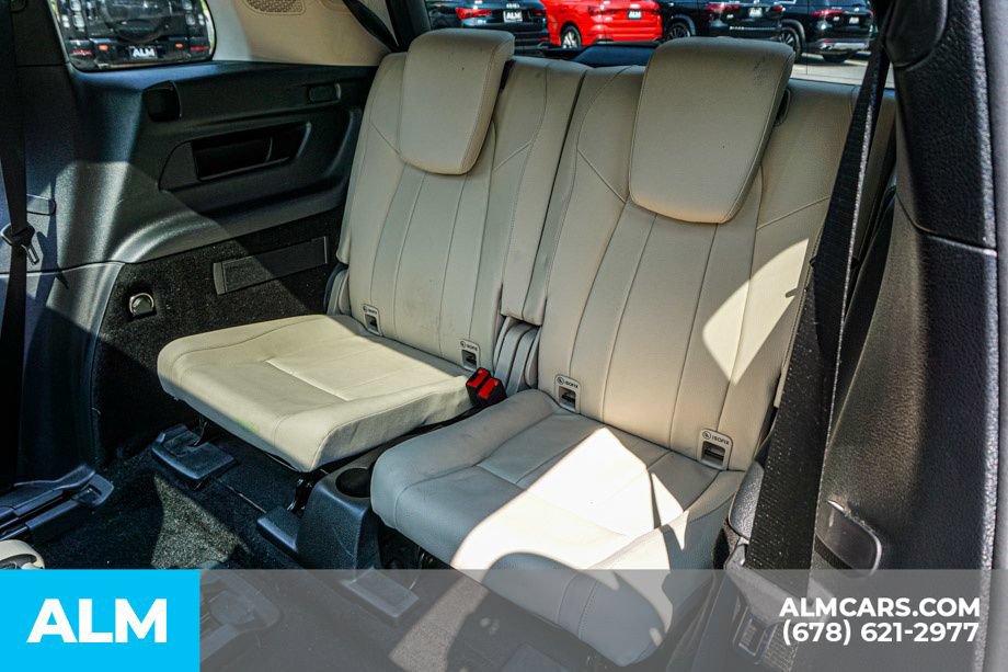 Used 2022 Mercedes-Benz GLB 250 4MATIC w/ Premium Package Lite image 22