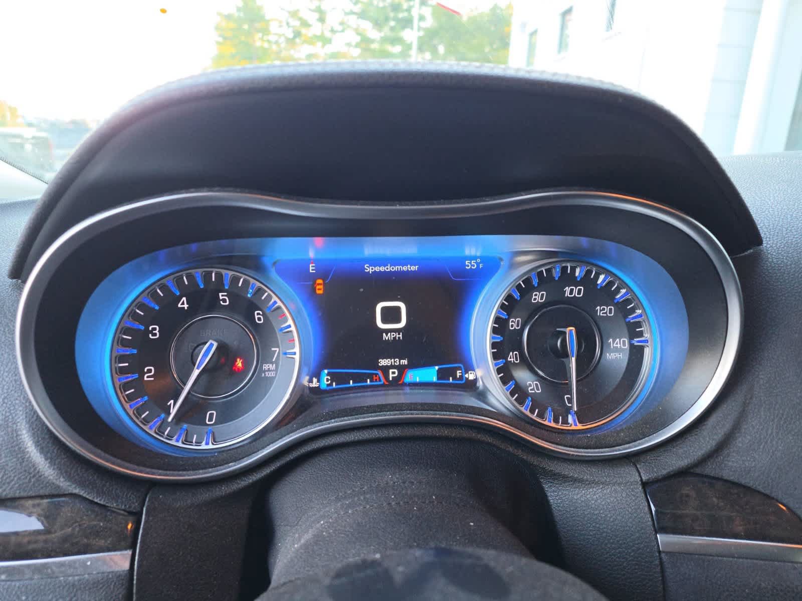 Used 2022 Chrysler 300 Touring L w/ Popular Equipment Group AWD/4WD image 2