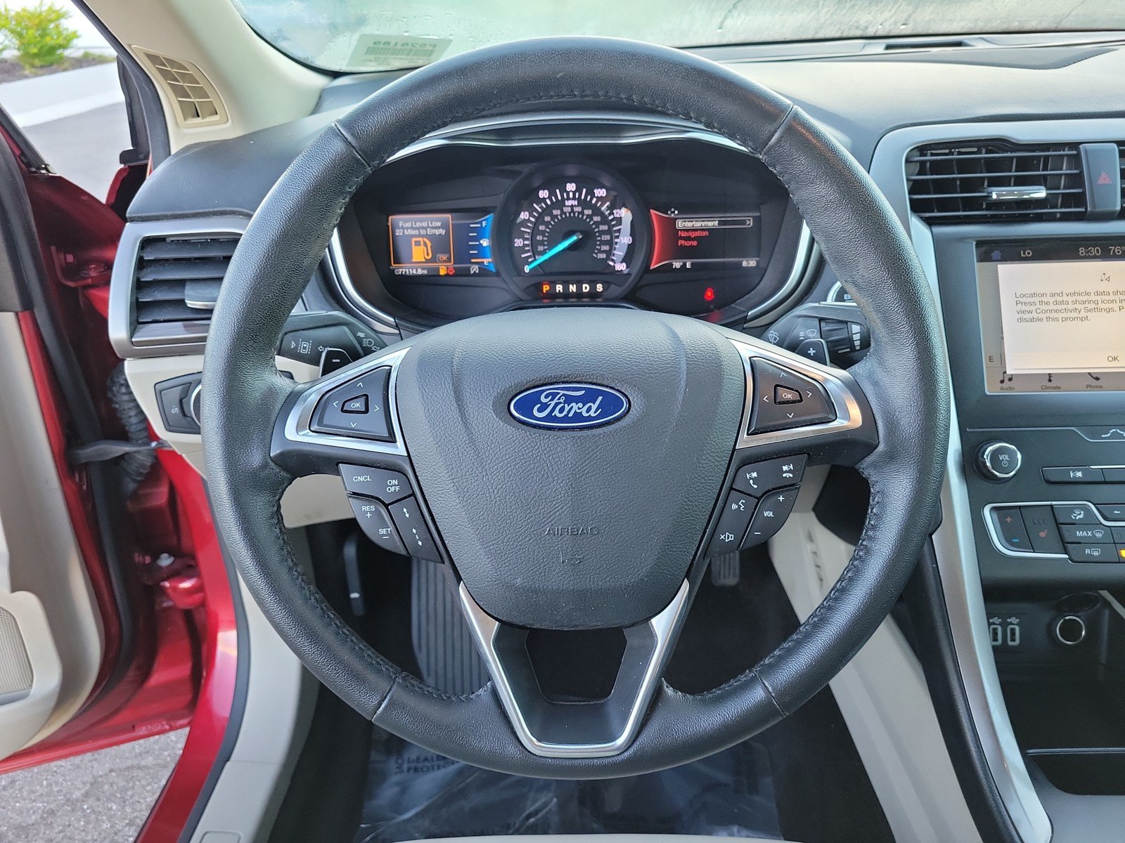 Used 2019 Ford Fusion SEL FWD image 17