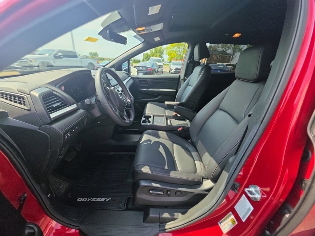 Certified 2026 Honda Odyssey Sport-L image 14