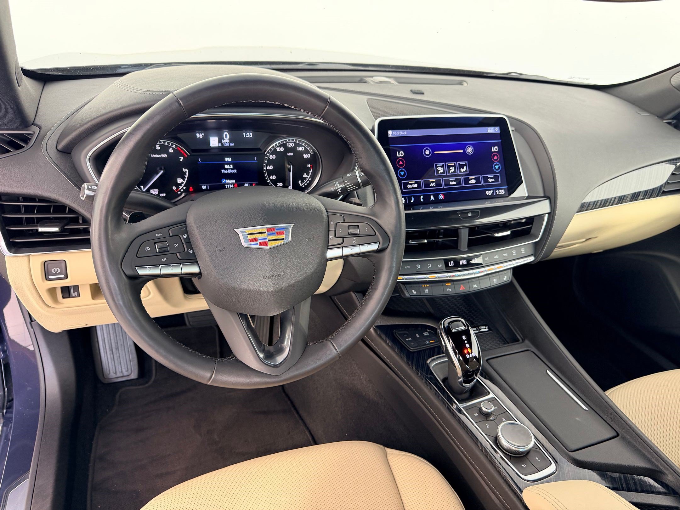 Used 2024 Cadillac CT5 Premium Luxury AWD/4WD image 4