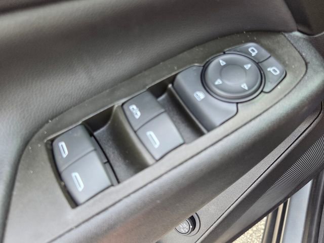 Certified 2023 Chevrolet Equinox LT FWD image 35