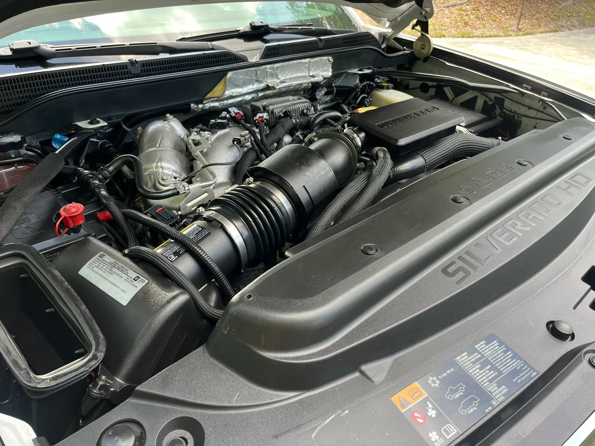 Used 2019 Chevrolet Silverado 2500 LTZ w/ Duramax Plus Package AWD/4WD image 9