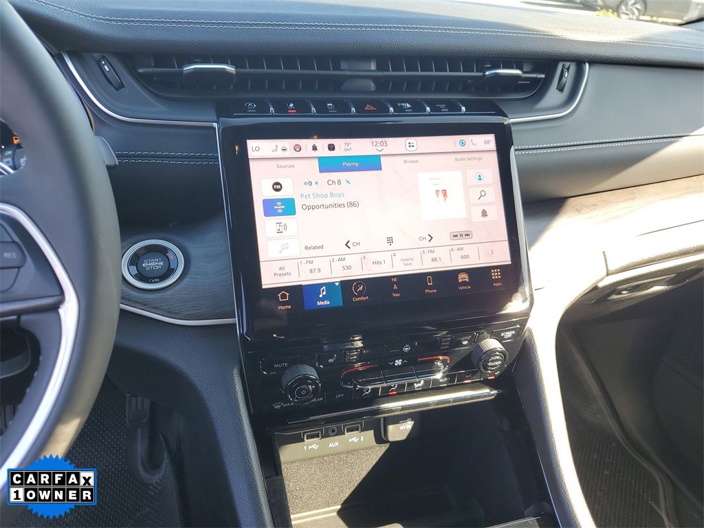 Used 2023 Jeep Grand Cherokee Limited w/ MOPAR Finishing Package image 27