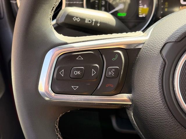 Used 2023 Jeep Wrangler Unlimited Sahara AWD/4WD image 14