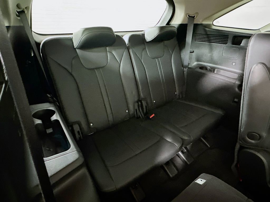 Used 2024 Kia Sorento EX image 14