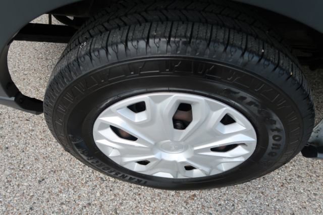 Used 2015 Ford Transit 150 XLT RWD image 16