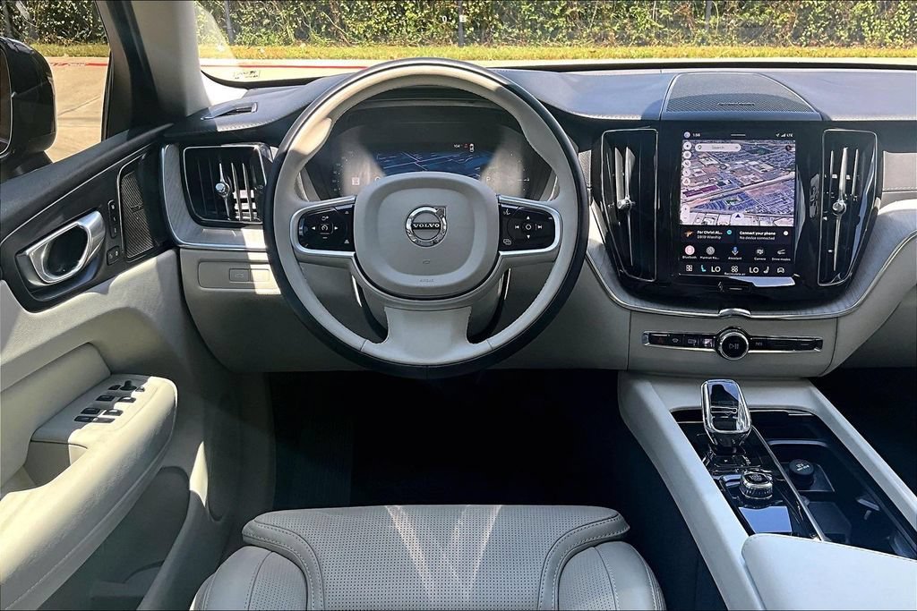 Used 2025 Volvo XC60 T8 Ultra w/ Protection Package Premier AWD/4WD image 7