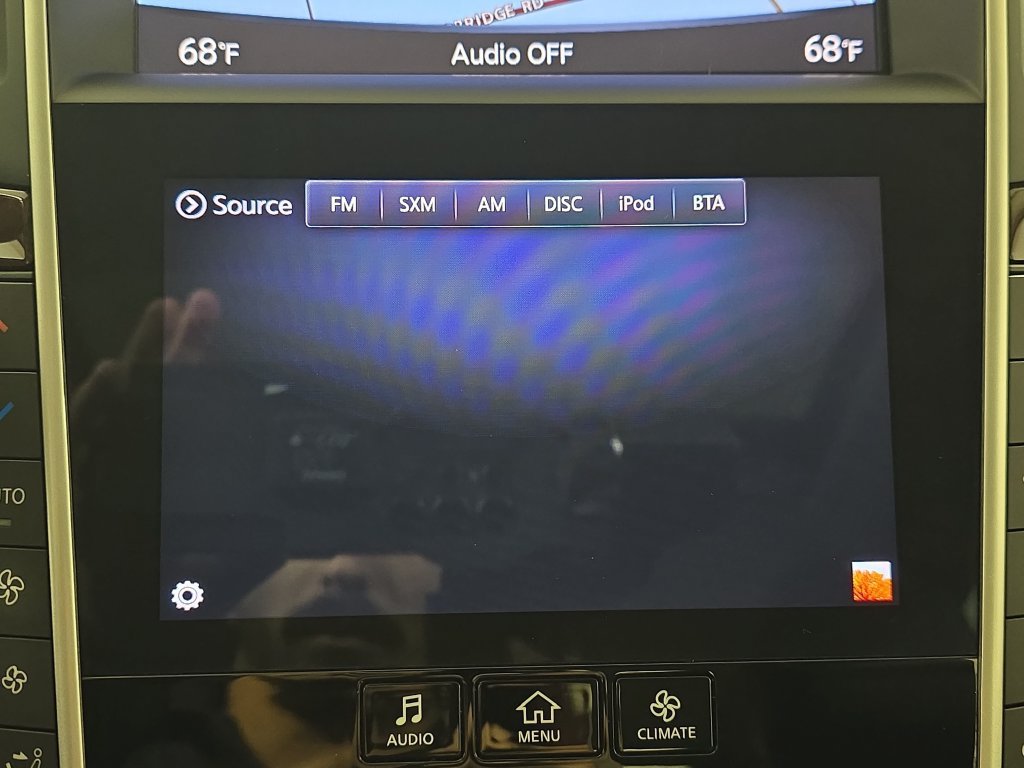 Used 2019 INFINITI Q50 Luxe w/ Essential Package (3.0T Luxe) AWD/4WD image 23