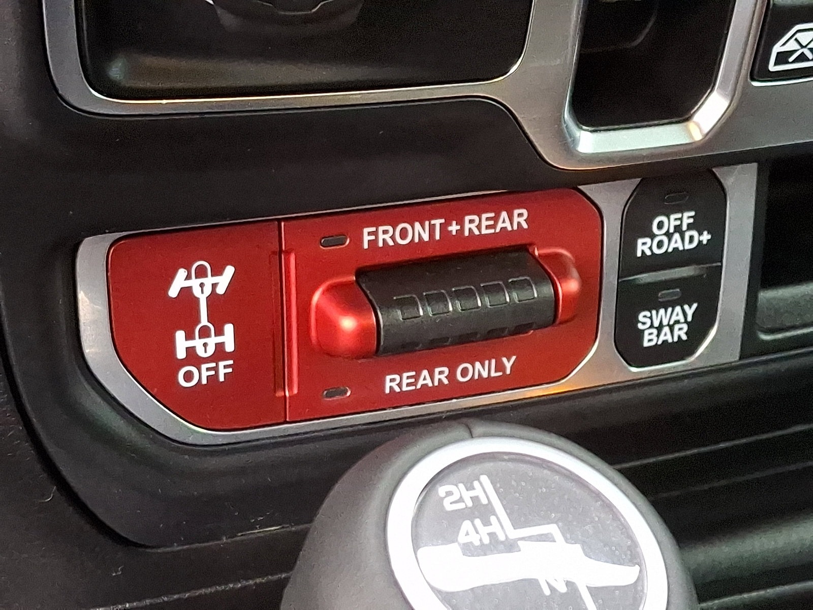 Used 2023 Jeep Gladiator Rubicon w/ Cold Weather Group image 27