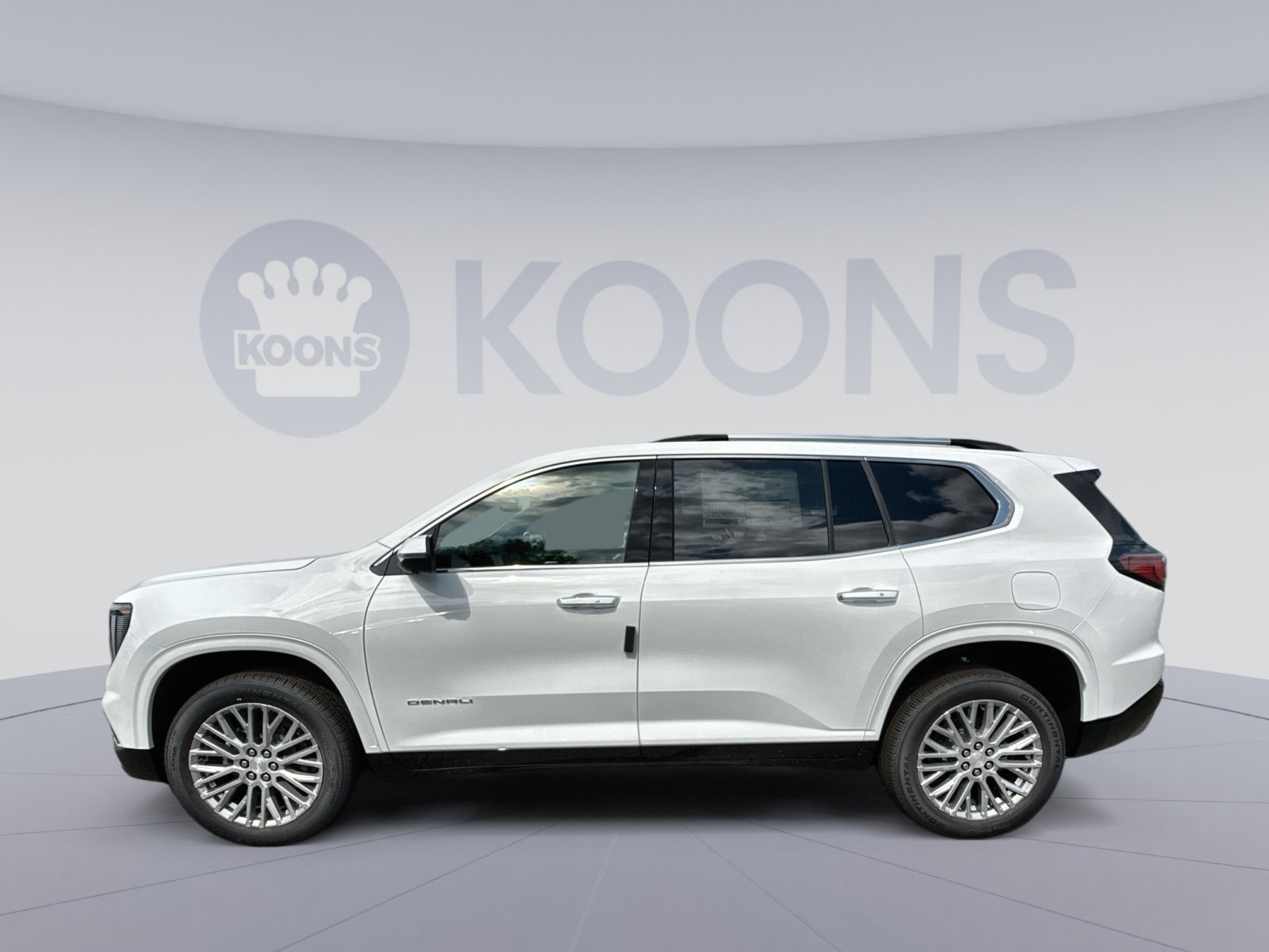 New 2026 GMC Acadia Denali w/ LPO, Floor Liner Package image 2