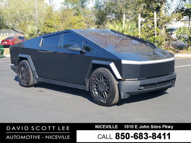 Used 2024 Tesla Cybertruck AWD Crew Cab image 1