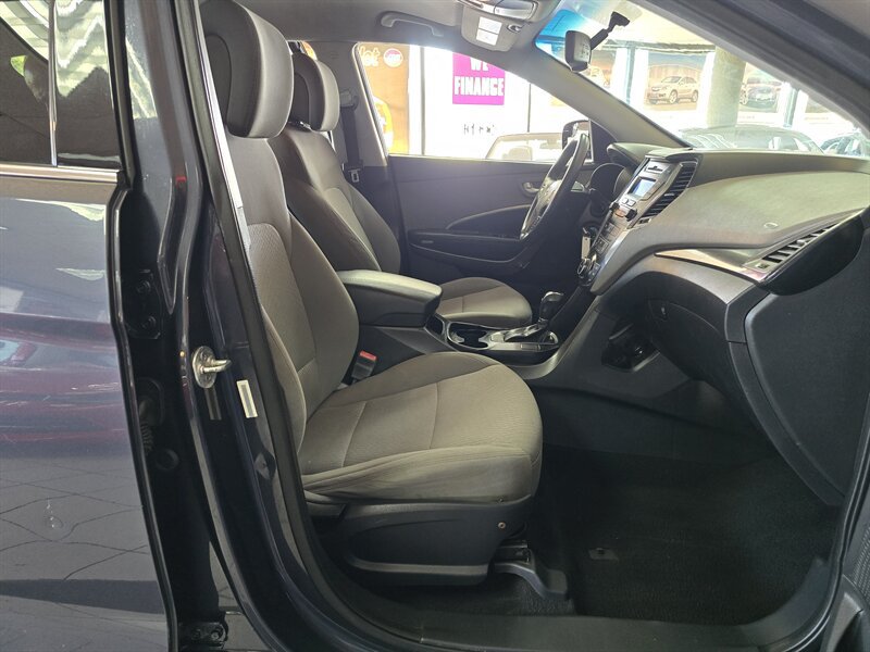 Used 2015 Hyundai Santa Fe Sport FWD image 14