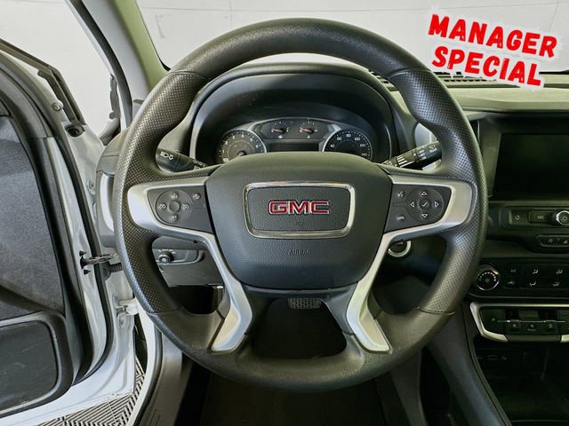 Used 2024 GMC Terrain SLE image 13