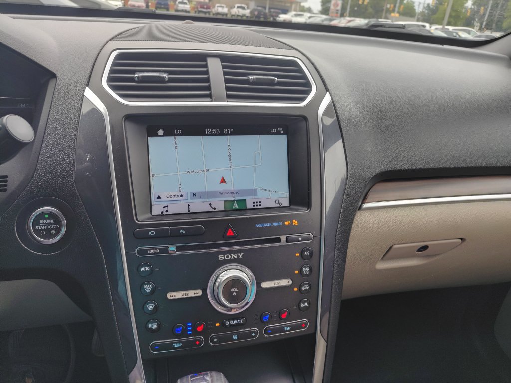 Used 2018 Ford Explorer Limited FWD image 11