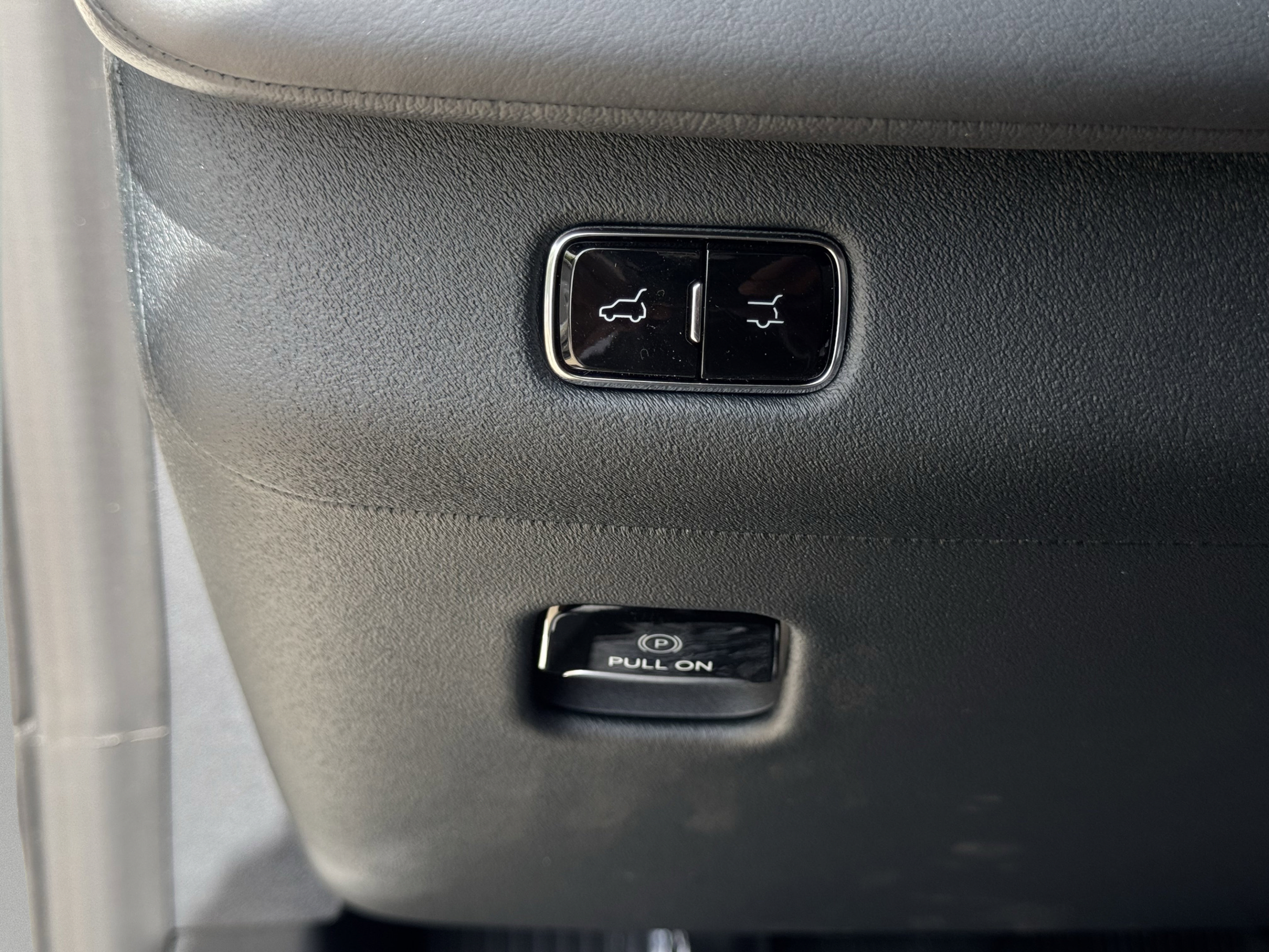 New 2026 Lincoln Navigator L Black Label AWD/4WD image 18