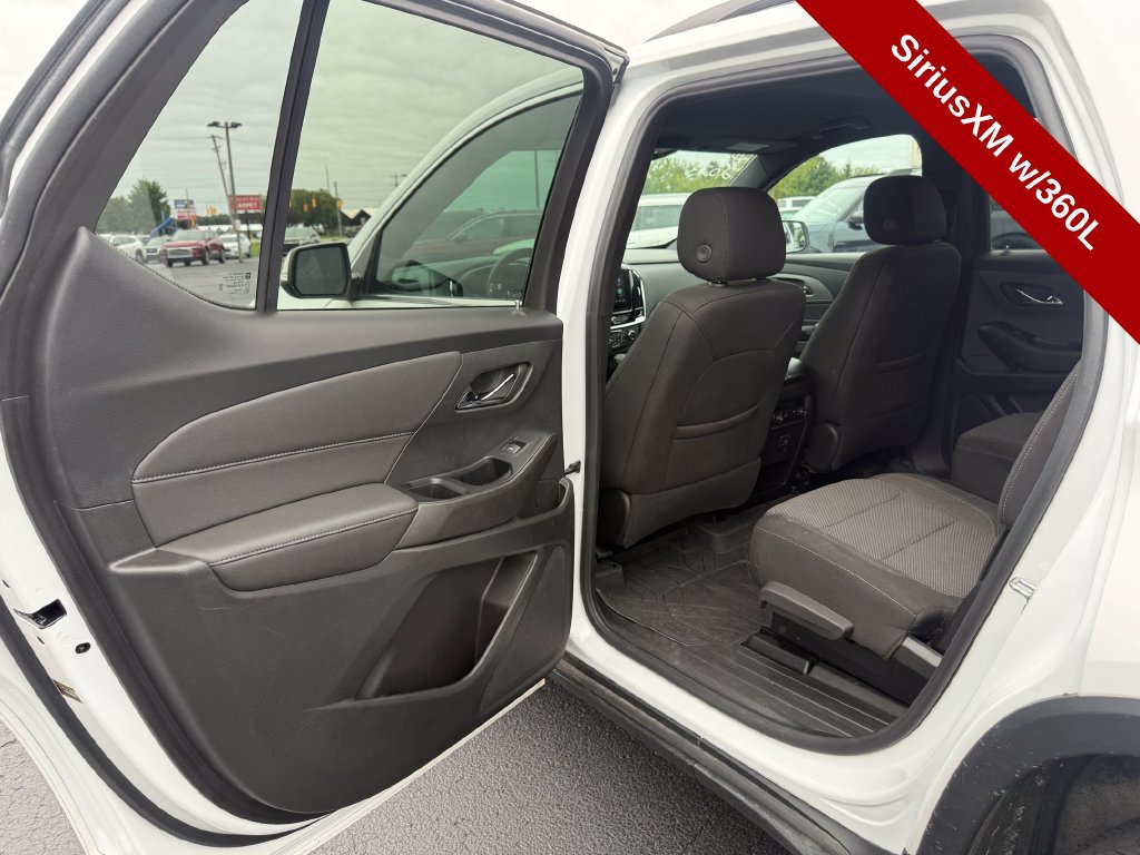 Used 2023 Chevrolet Traverse LT w/ LPO, Floor Liner Package AWD/4WD image 30