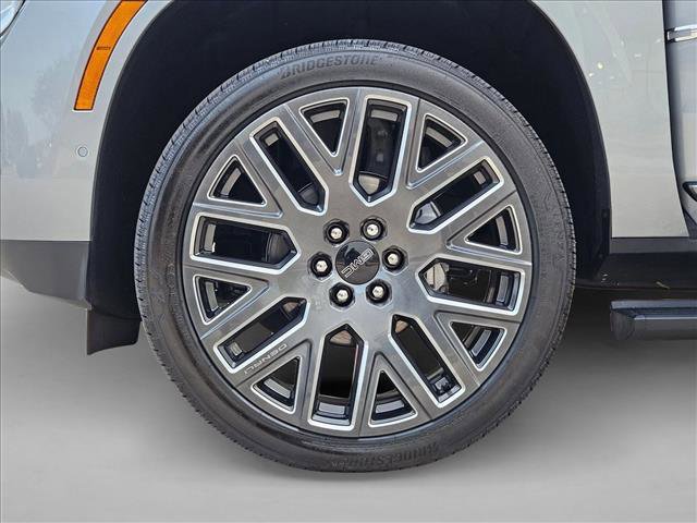 Used 2025 GMC Yukon Denali Ultimate image 29