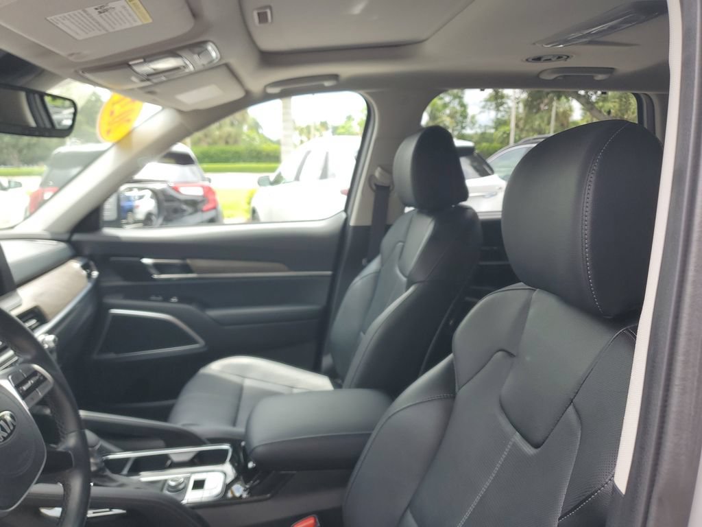 Used 2021 Kia Telluride EX w/ EX Premium Package AWD/4WD image 21