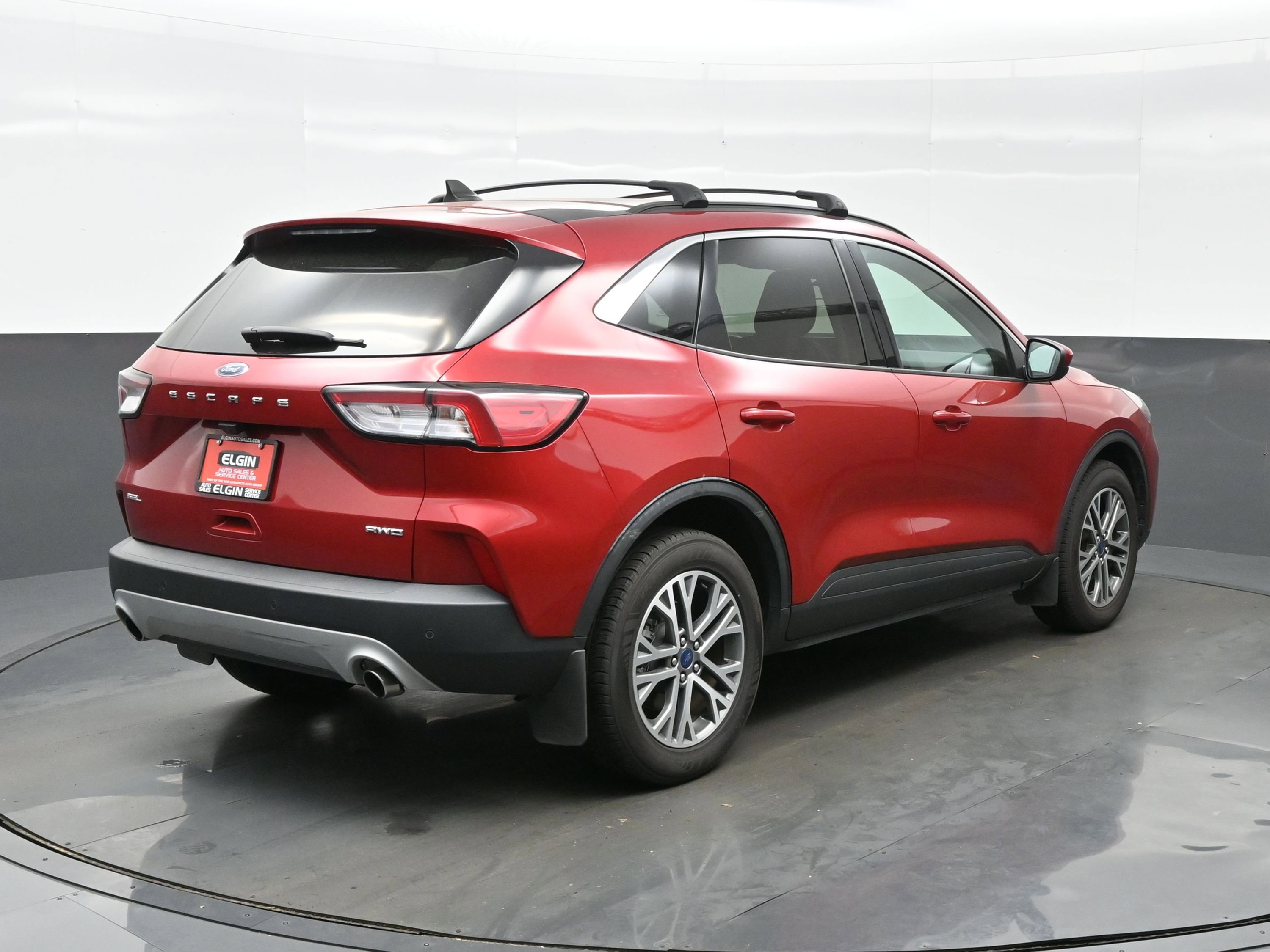 Used 2022 Ford Escape SEL w/ Technology Package image 8