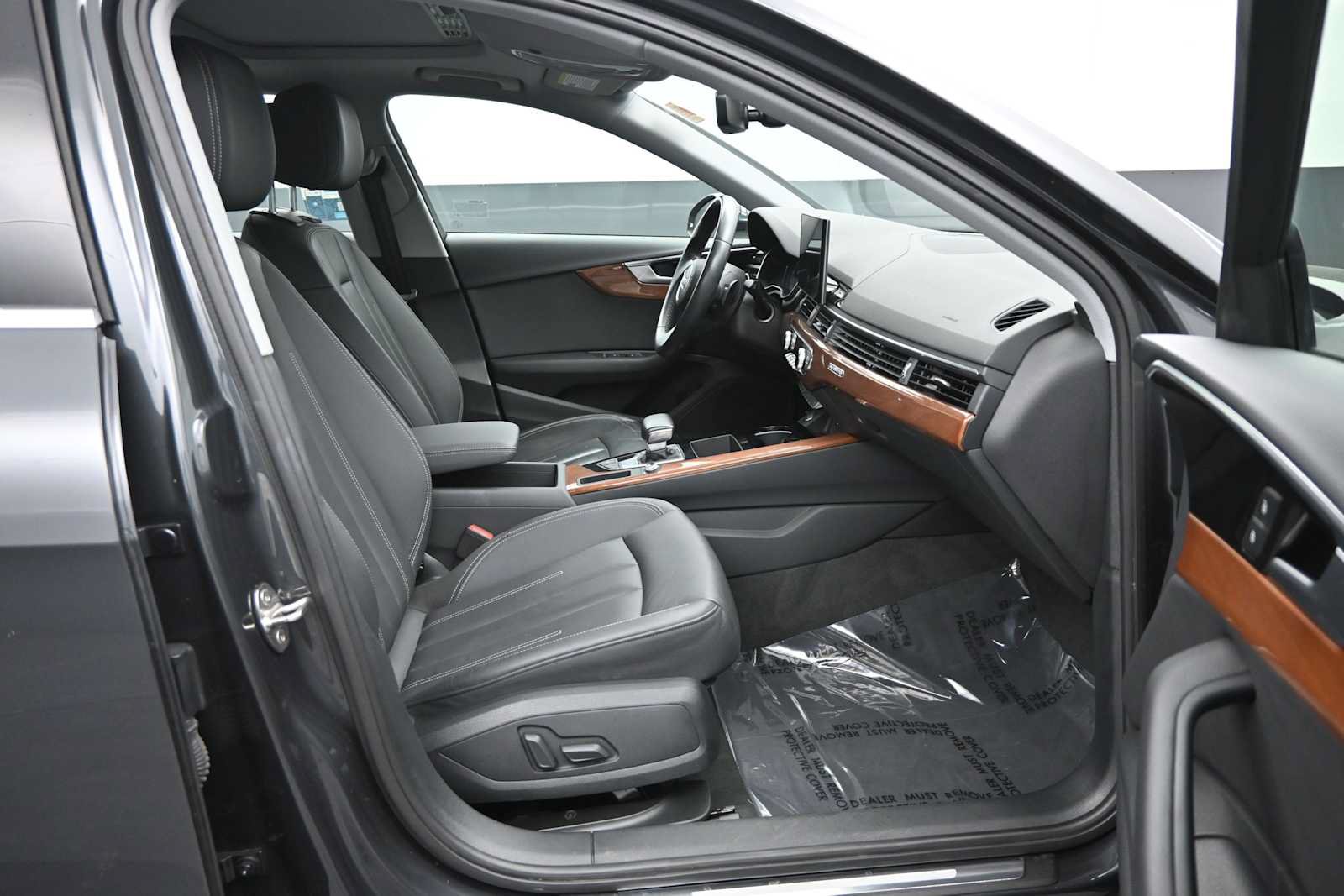 Used 2021 Audi A4 2.0T Premium w/ Convenience Package AWD/4WD image 11