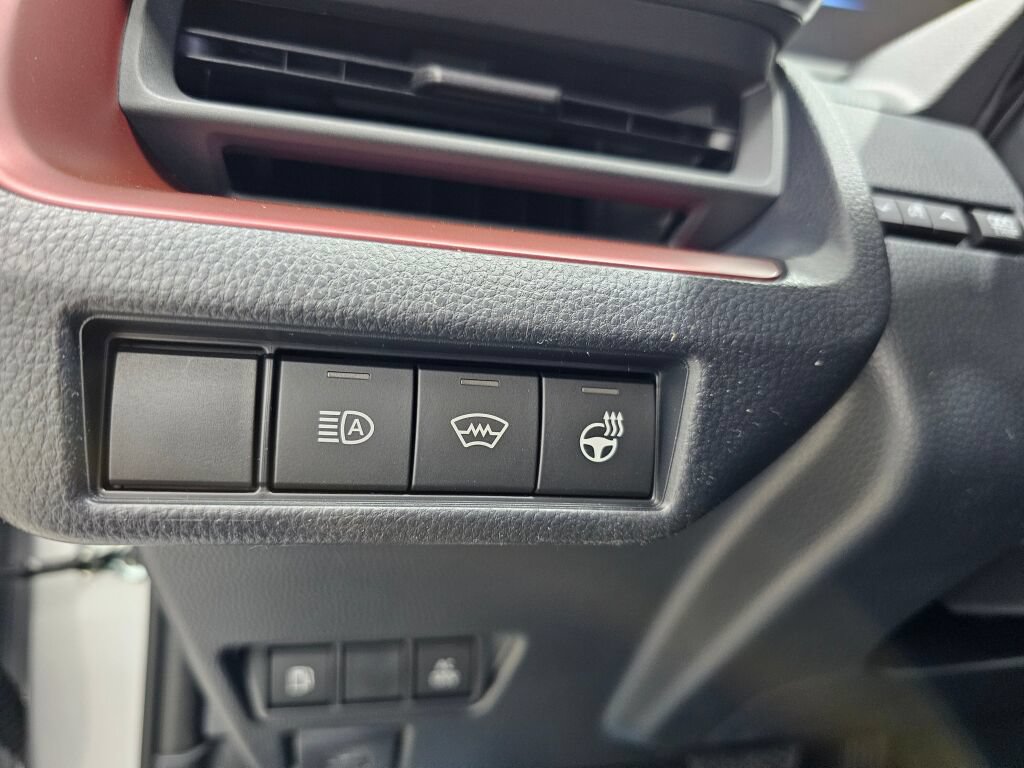 New 2026 Toyota Prius Plug-In Hybrid FWD image 24