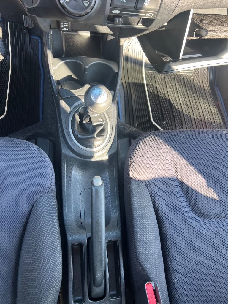 Used 2013 Honda Fit Sport image 18