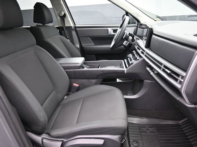 Used 2025 Hyundai Santa Fe SE FWD image 36