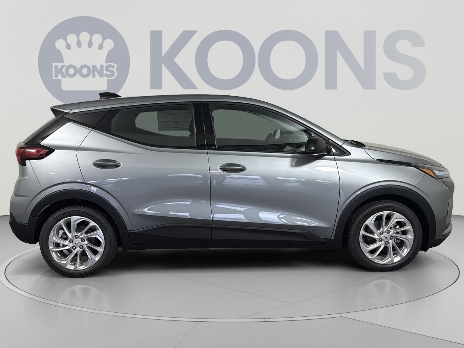 New 2027 Chevrolet Bolt LT w/ Comfort Package FWD image 8
