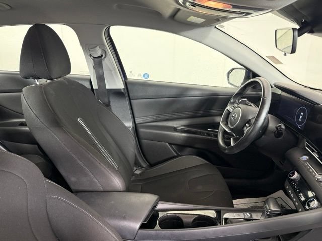 Used 2023 Hyundai Elantra SEL w/ Convenience Package FWD image 32