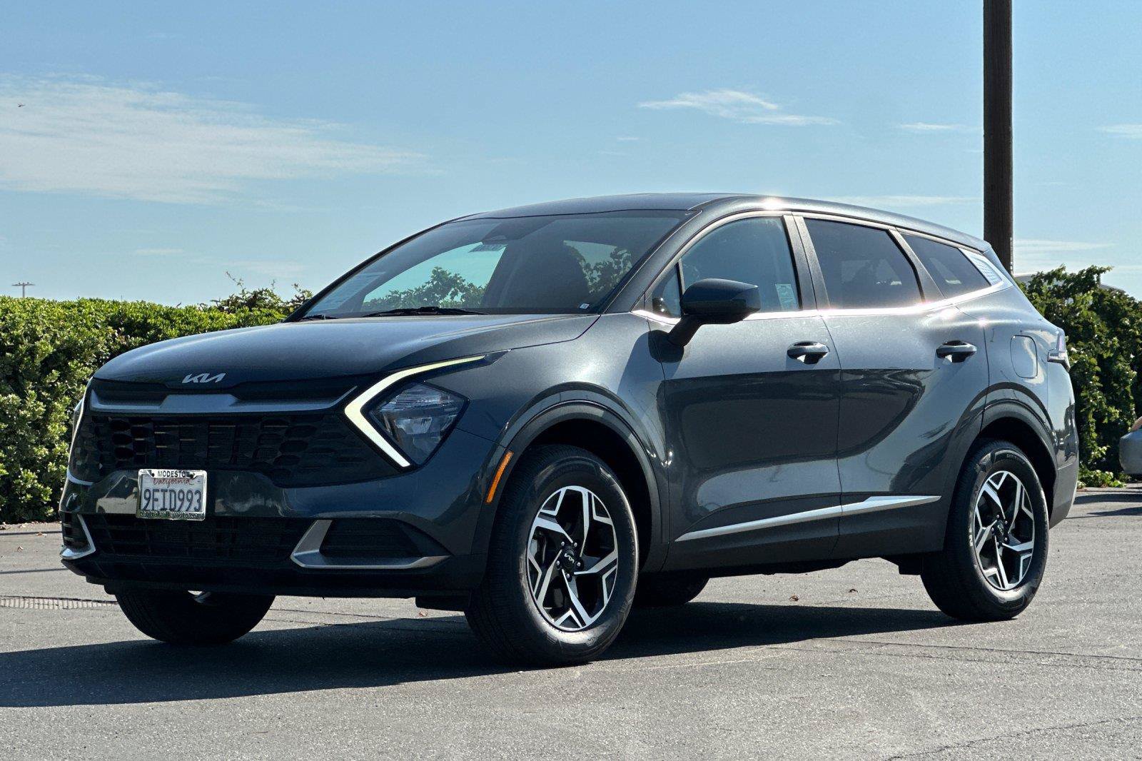 Used 2023 Kia Sportage LX AWD/4WD image 8