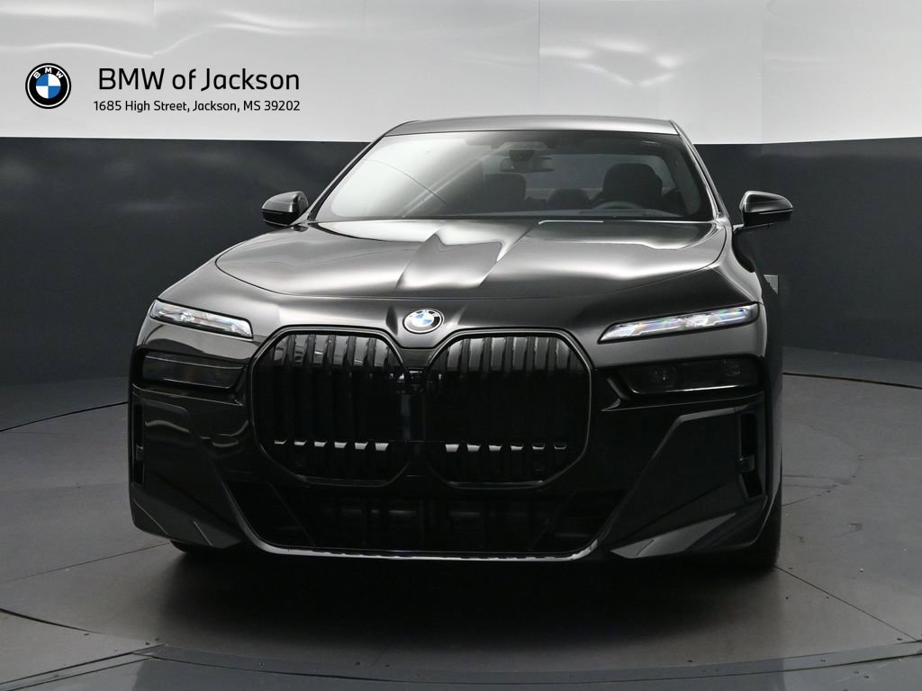 New 2026 BMW 760i xDrive w/ Executive Package AWD/4WD image 10