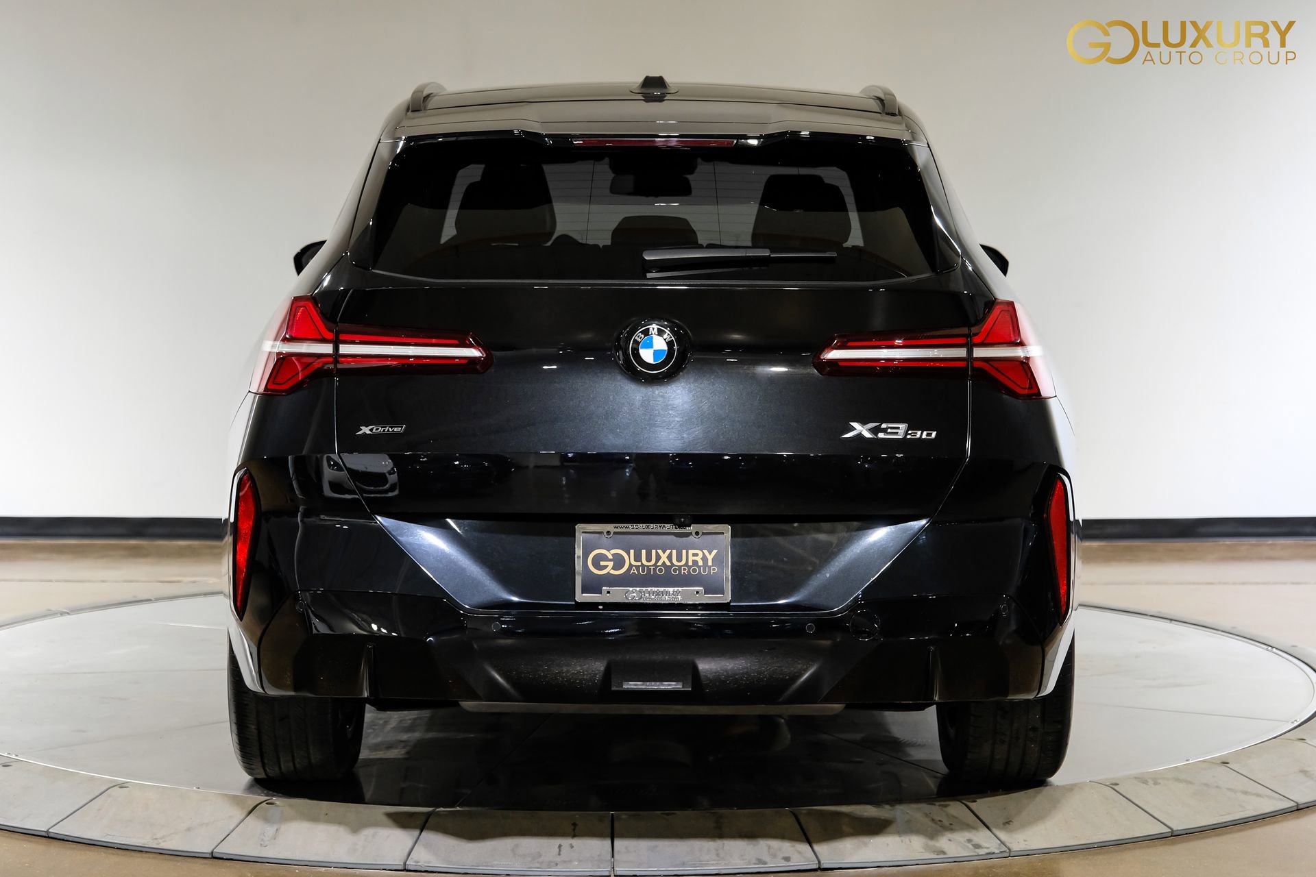 Used 2025 BMW X3 xDrive30 AWD/4WD image 11