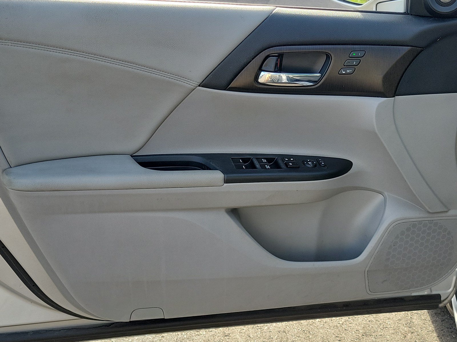 Used 2013 Honda Accord EX-L image 14