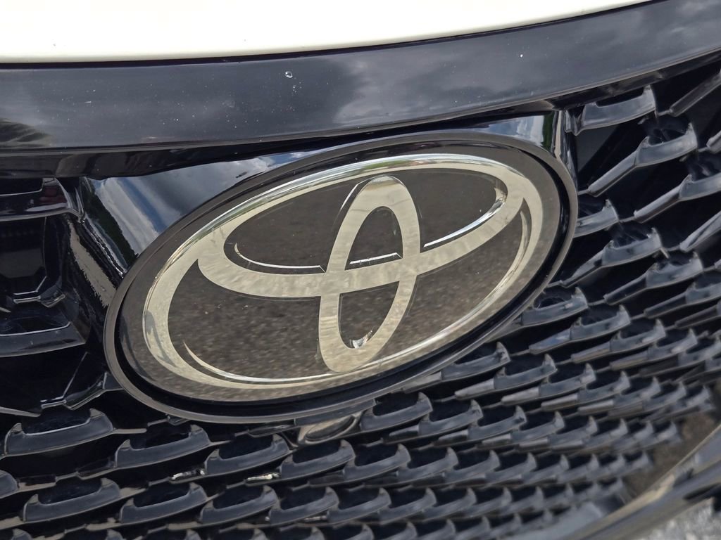 Used 2021 Toyota Avalon TRD FWD image 5