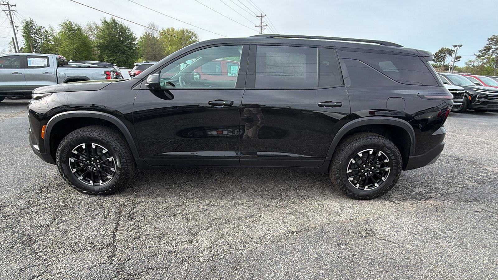 New 2026 Chevrolet Traverse Z71 w/ Driver Confidence Package image 8