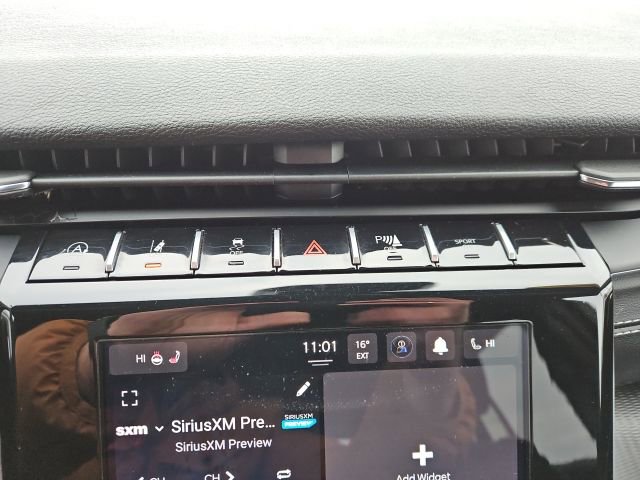 Used 2024 Jeep Grand Cherokee Altitude image 45