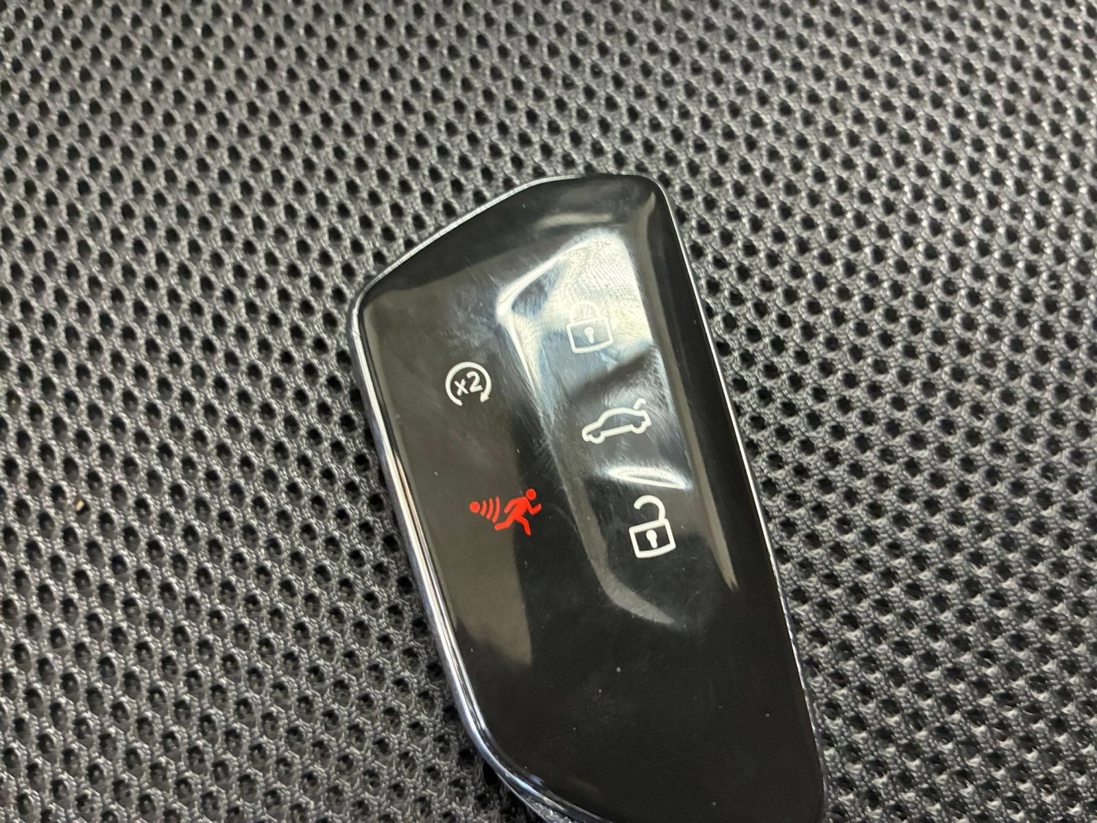 Used 2026 Volkswagen Tiguan SE FWD image 26