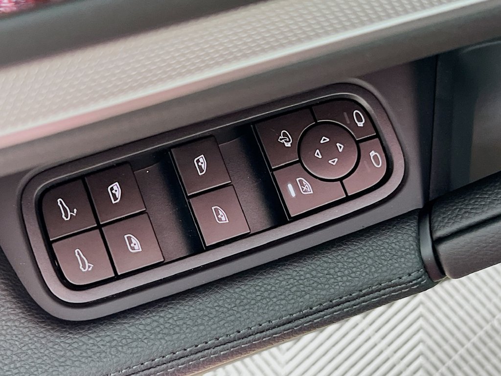 New 2026 Porsche Cayenne S AWD/4WD image 20