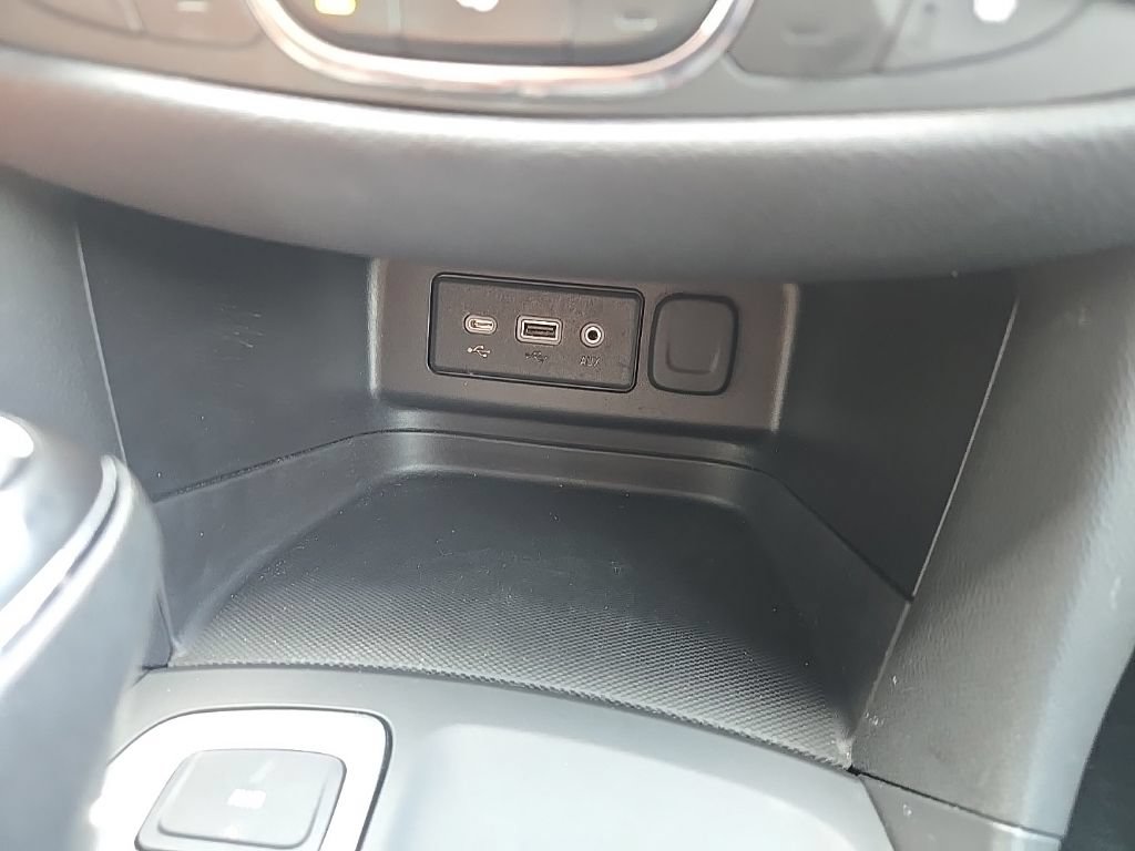 Used 2021 Chevrolet Equinox LT AWD/4WD image 49