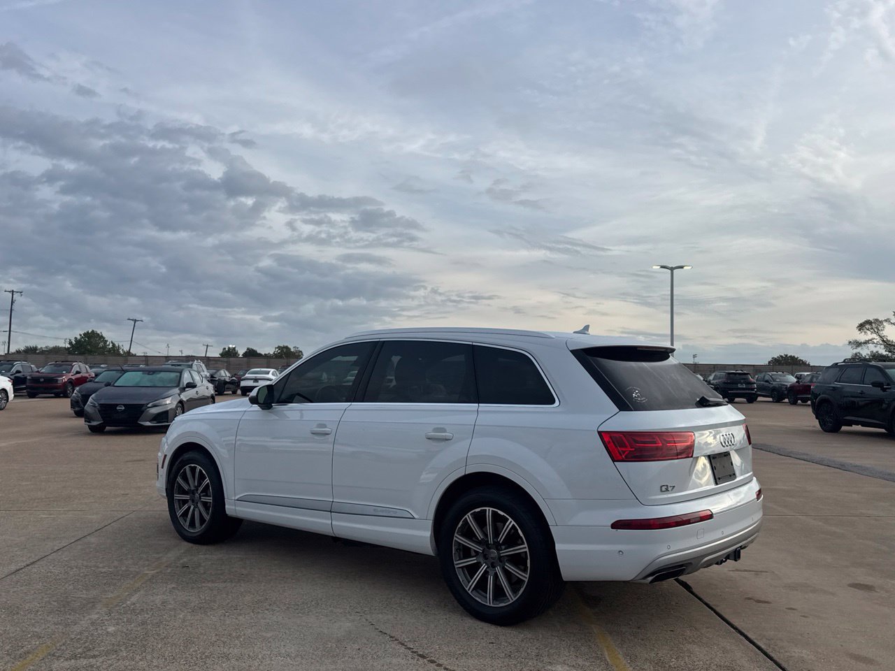 Used 2019 Audi Q7 3.0T Prestige AWD/4WD image 18