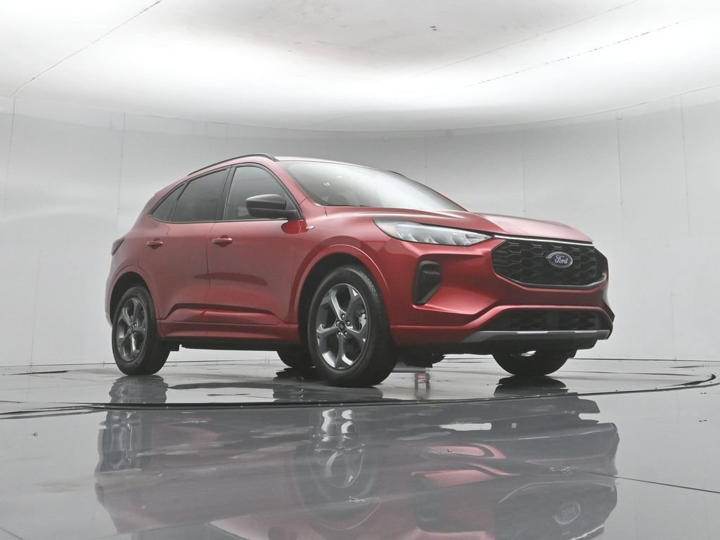 Used 2023 Ford Escape ST-Line w/ Tech Pack #1 FWD image 47